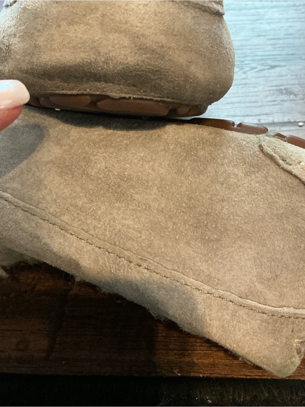UGG Ansley Light Gray Sued Shearling Moccasin Slippers Womens Size 5 - Picture 7 of 8